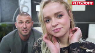 LETSDOEIT - اليكسا Flexy - عاطفي أبي الحمار اللعنة المتشددين له جميلة فاتنة